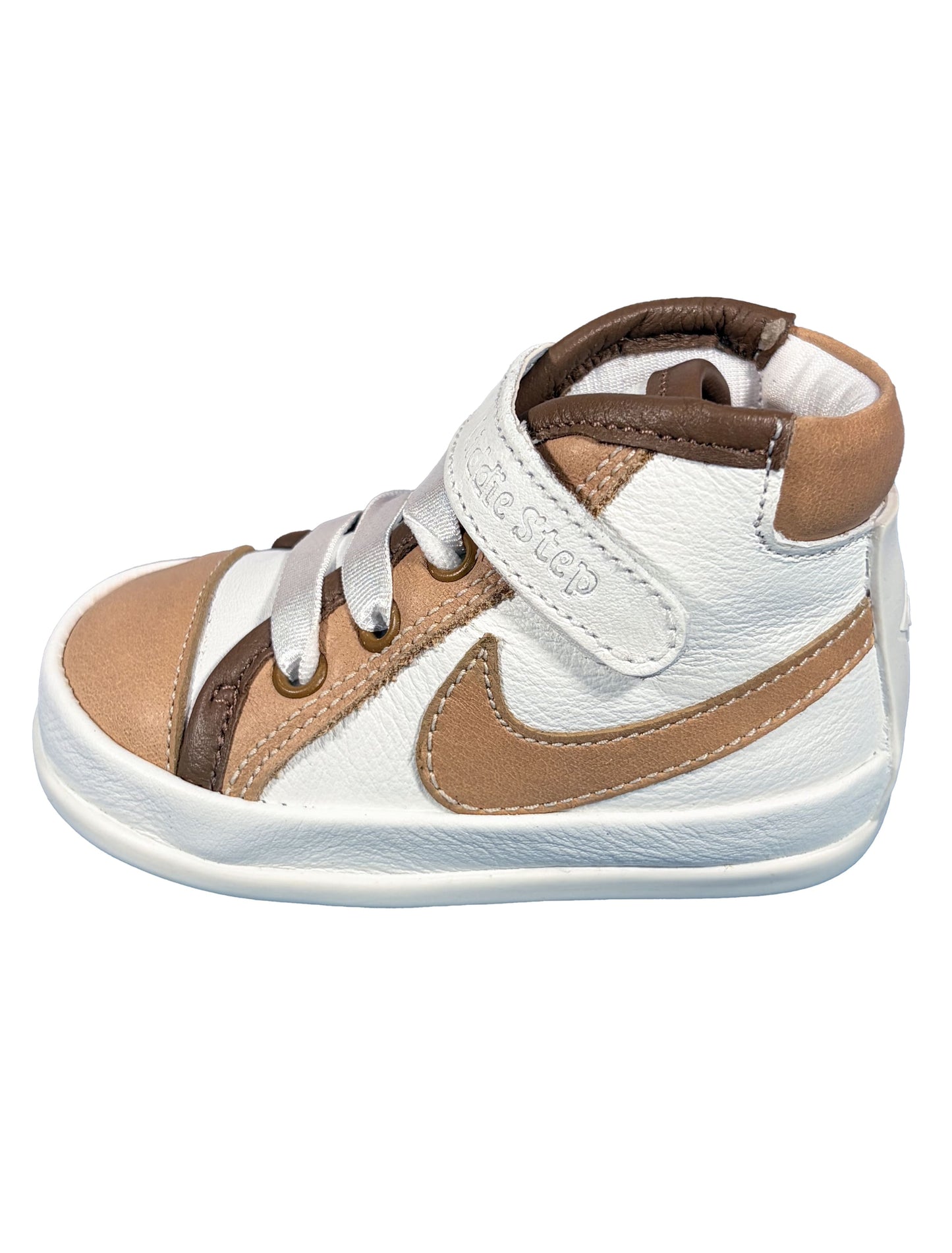 Zapato Botin Blanco con Cafe