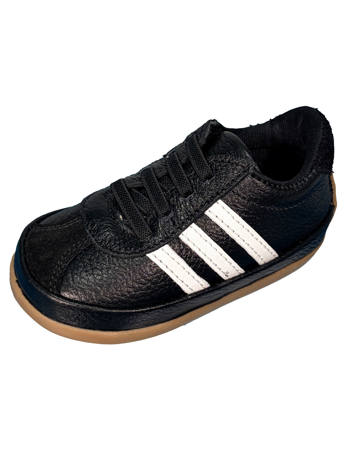 Zapato Negro con Rayas Blancas